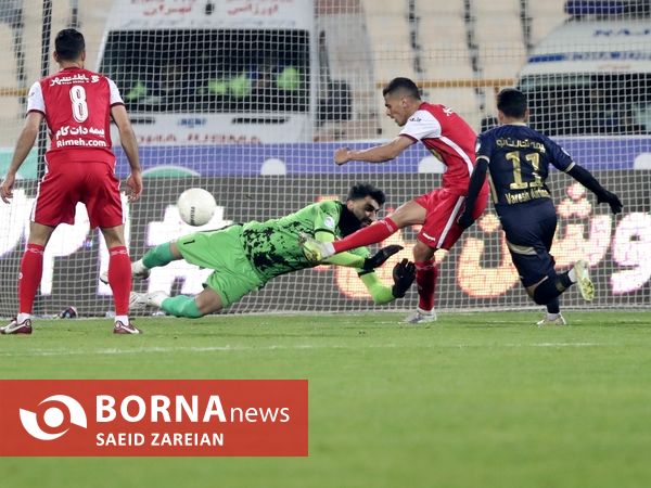 دیدار تیم های پرسپولیس تهران - نساجی مازندران