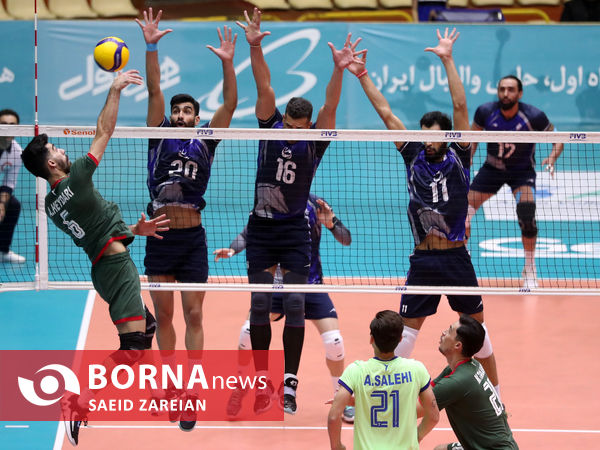 دیدار تیم های والیبال پیکان تهران - پاس تهران