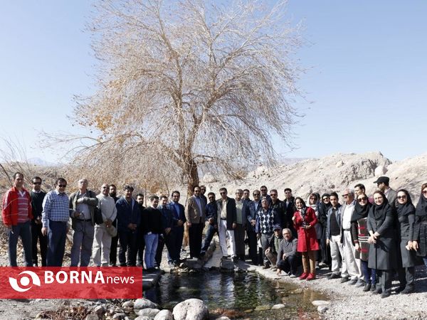 نشست کمیسیون گردشگری استان کرمان در شهداد