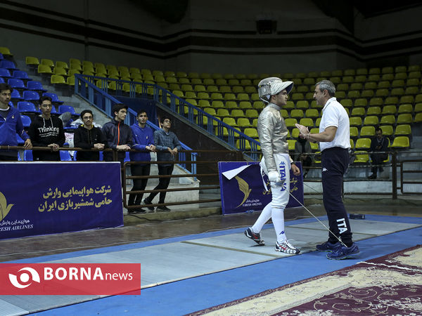 مسابقات جام جهانی شمشیربازی جوانان