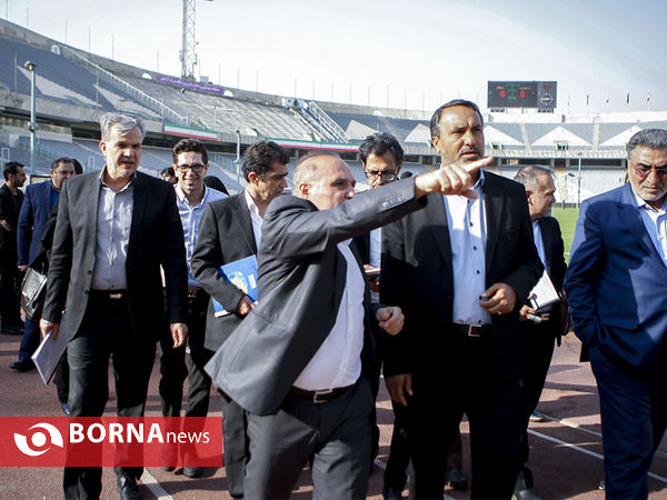 در حاشیه بازدید نمایندگان مجلس از مجموعه ورزشی آزادی
