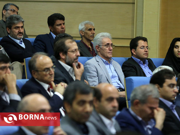 ضیافت افطار رییس جمهوری با اساتید و پزشکان