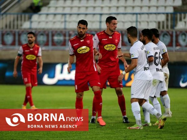 دیدار تیم های فوتبال پرسپولیس _ ملوان