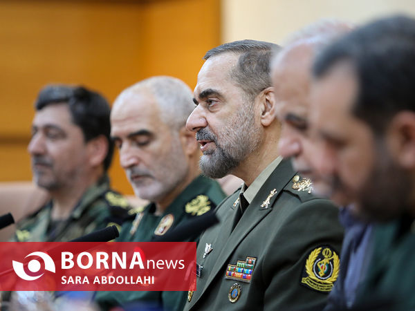 دیدار وزرای دفاع بولیوی و ایران