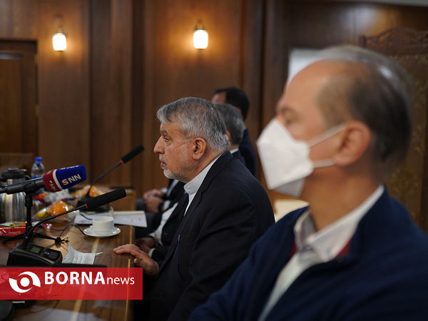 نشست هم اندیشی اصحاب رسانه با  سید رضا صالحی امیری