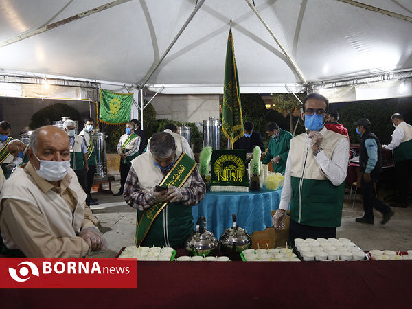 افطاری ساده در برج میلاد