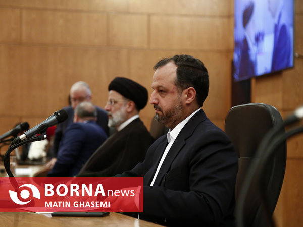 دیدار رییس جمهور با تجار و فعالان اقتصادی سوریه و ایران