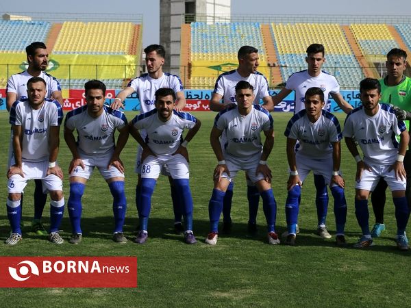 دیدار تیم های فوتبال صنعت نفت آبادان - داماش پارسه تهران