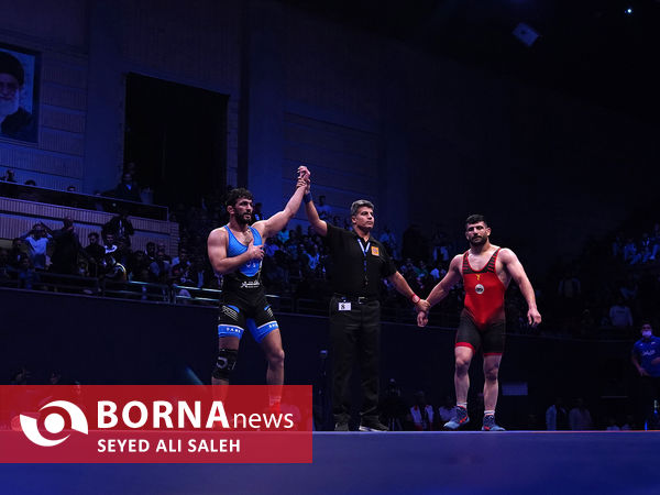 مسابقات لیگ برتر کشتی آزاد