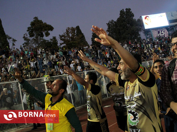 ديدار تيمهای پرسپوليس تهران و قشقايی شيراز در جام حذفی