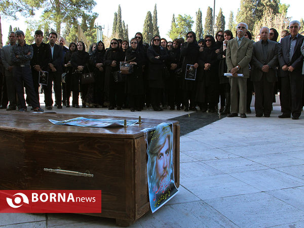 تشییع پیکر زنده یاد غلامحسن اولاد شاعر بلندآوازه در شیراز