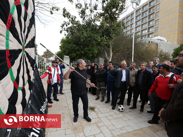اولین دوره مسابقات فوتدارت در کشور با رقابت خبرنگاران شیرازی