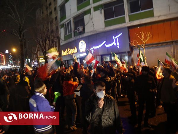 شادی مردم پس از راهیابی تیم فوتبال ایران به جام جهانی