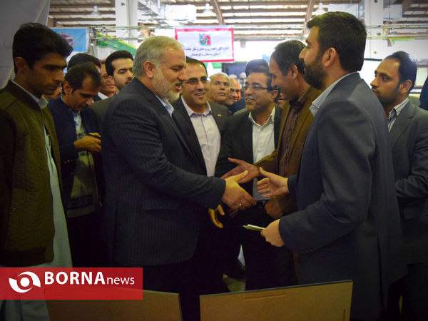 افتتاح نمایشگاه دستاوردهای انقلاب اسلامی در زاهدان