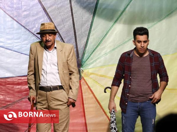 نمایش «عروس اینترنتی»