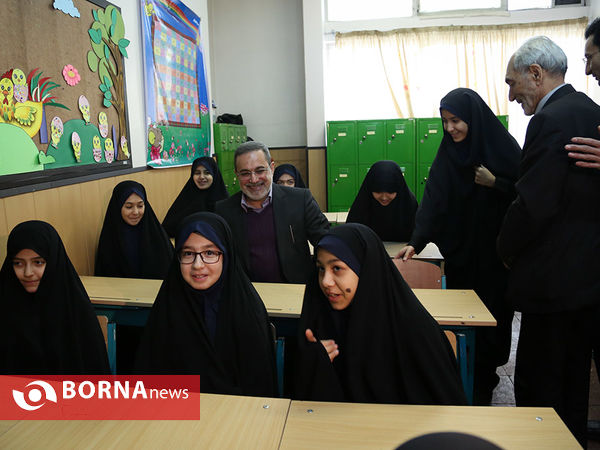 آیین بزرگداشت سی و نهمین سالروز ورود امام خمینی به ایران و اقامت ایشان در مدرسه رفاه