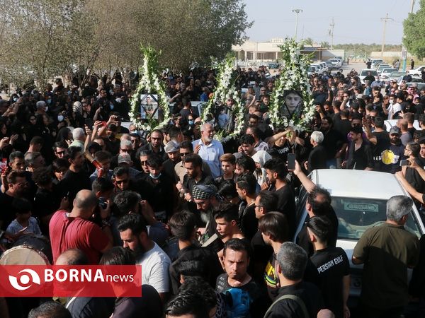 تشییع جانباختگان متروپل در آرامستان آبادان