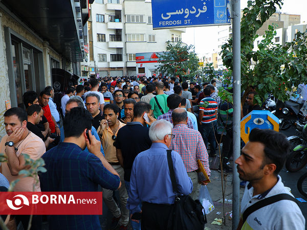 حال و هوای بازار ارز در تهران