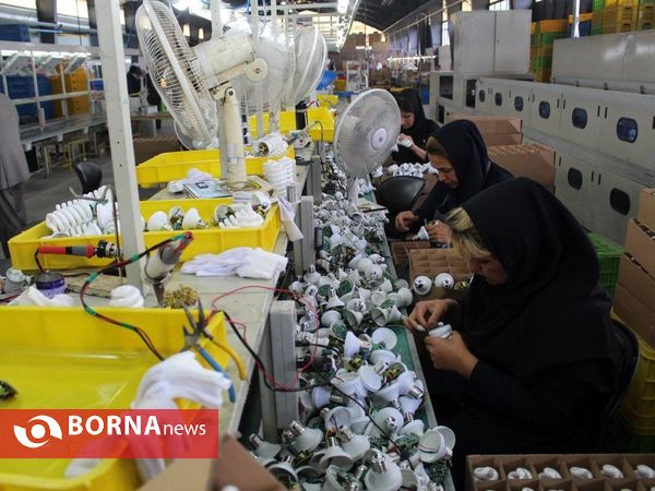 افتتاح واحد تولیدی صنایع پلاستیک  و  واحد تولید صنایع روشنایی در شهرک صنعتی رشت
