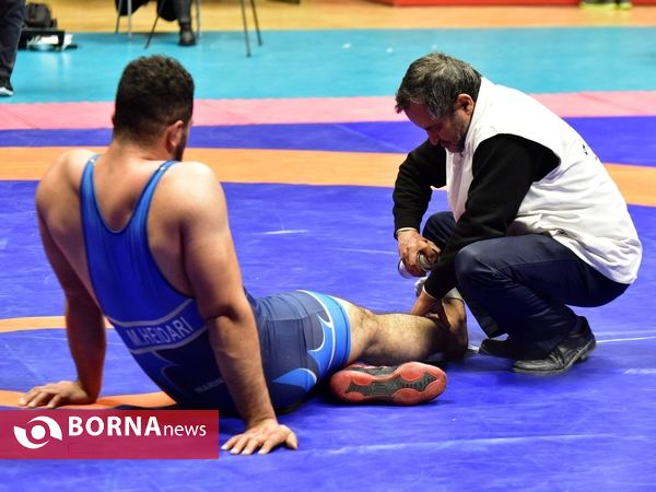 مسابقات کشتی آزاد قهرمانی آذربایجان غربی