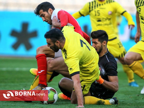 پرسپولیس ۰ -نفت ۰