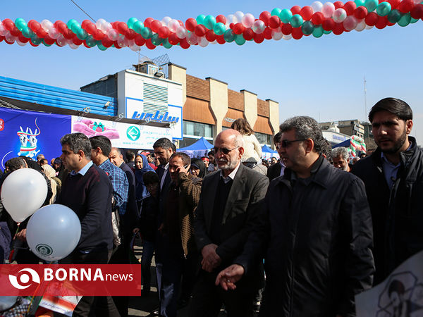 راهپیمایی ۲۲ بهمن -۲