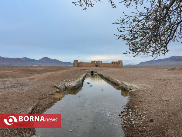 قلعه قنات خمین یا کاروانسرای گلماگرد