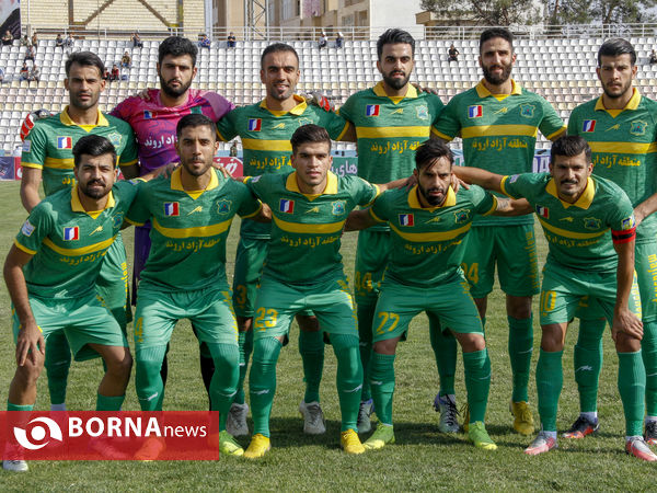 مسابقه فوتبال قشقایی شیراز - صنعت نفت آبادان در جام حذفی