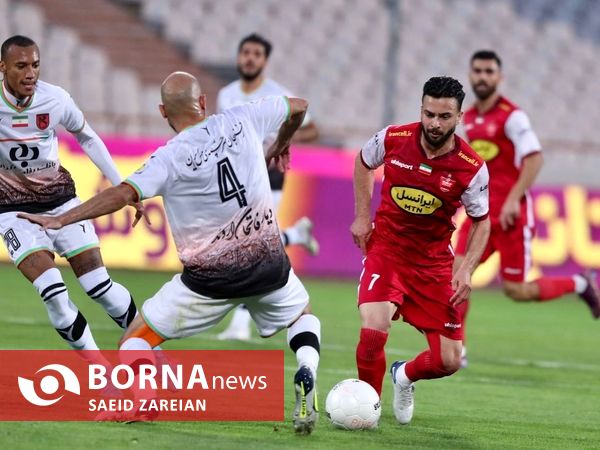 دیدار تیم های فوتبال پرسپولیس_ مس رفسنجان