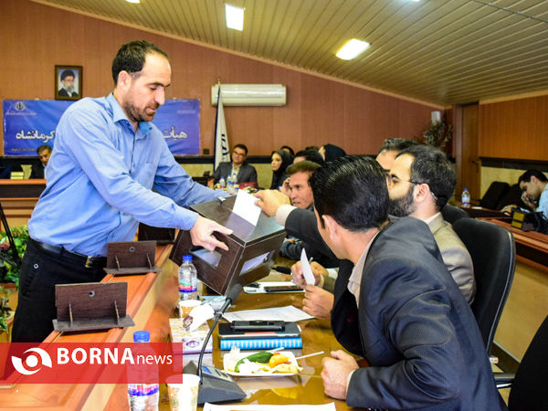 گزارش تصویری از مجمت انتخابات هیات پزشکی ورزشی استان کرمانشاه