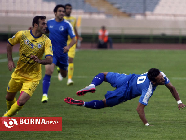 استقلال - نفت