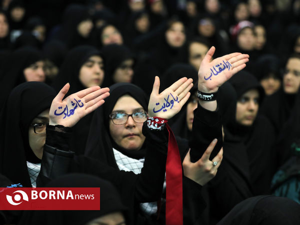 وداع با سردار شهید قاسم سلیمانی در مصلی