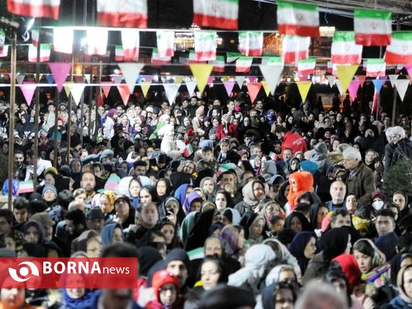 جشن بازگشایی جزیره استخر لاهیجان