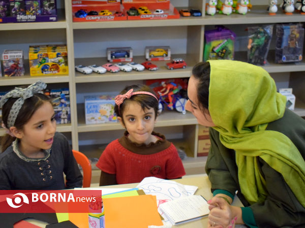 کارگاه شاهنامه‌خوانی گروه نونهالان همایون خبرگزاری برنا در شهر کتاب کرمانشاه