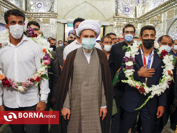 استقبال مردم از قهرمانان فرنگی کار شیرازی