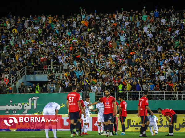 دیدار تیم های فوتبال آلومینیوم - نساجی