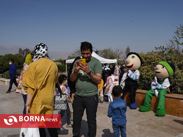 جشن جمهوری اسلامی ایران  در برج میلاد