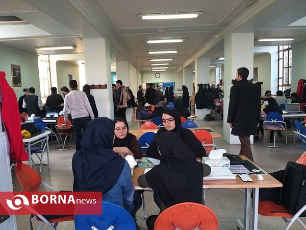رقابت طراحان بازى جوان در رويداد هكاتون تبريز