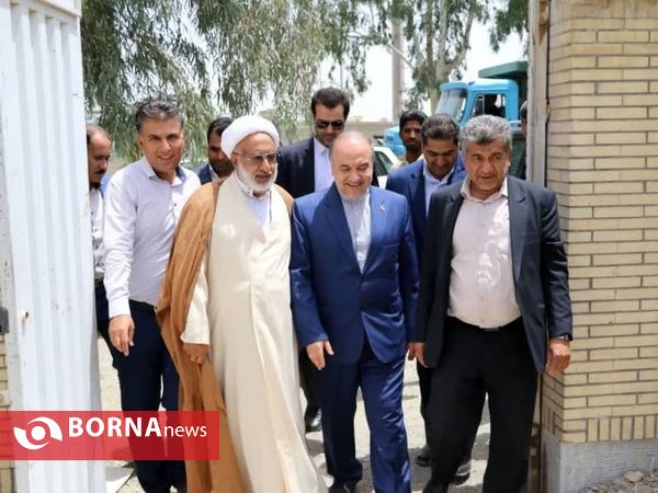 بازدید وزیر ورزش و جوانان از اماکن ورزشی کهنوج