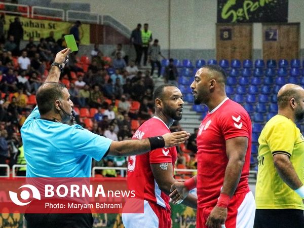 دیدار تیم های هندبال سپاهان - عمان کلاب