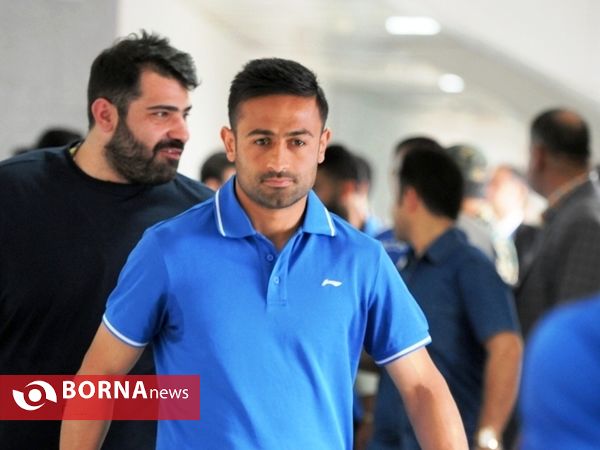 حاشیه قبل بازی استقلال تهران- خونه به خونه بابل