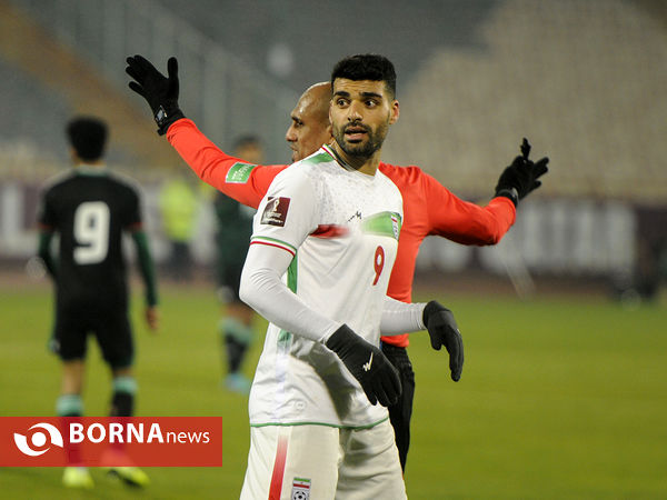 دیدار تیم های فوتبال ایران - امارات