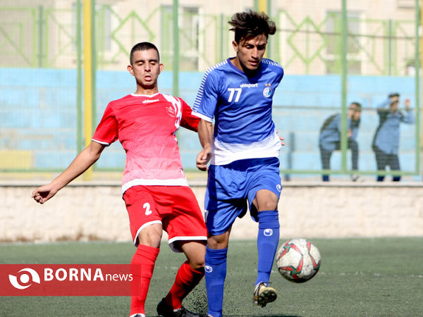 دیدار تیم های فوتبال امید استقلال- پرسپولیس