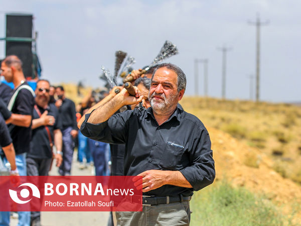 آیین نخل‌گردانی در روستای ساکی