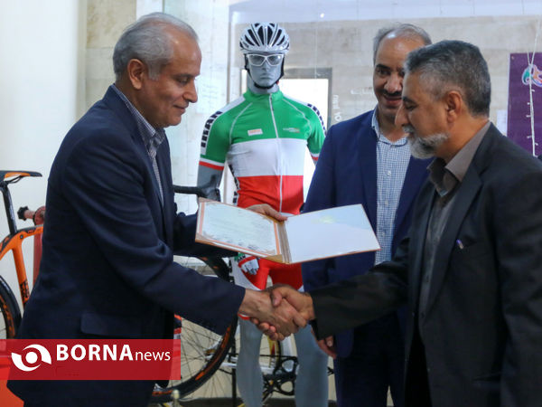 رونمایی از لباس ودوچرخه تیم ملی ایران در المپیک ریو