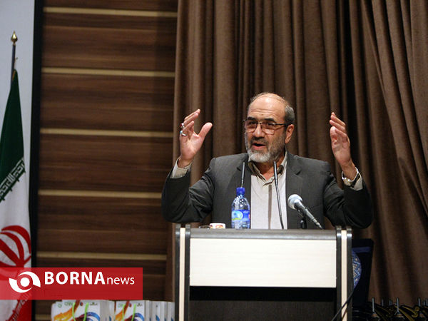 آیین تجلیل از قهرمانان ملی و برترین های تکواندو پایتخت