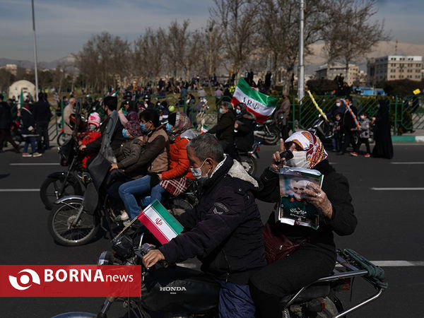راهپیمایی روز ۲۲ بهمن - تهران ( ۴ )