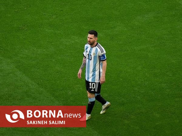 دیدار تیم های فوتبال عربستان و آرژانتین