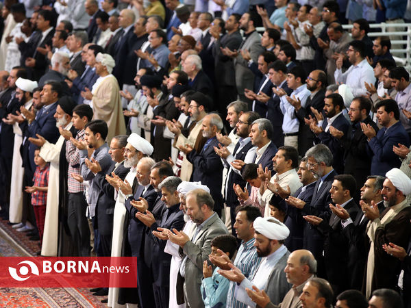 اقامه نماز عید فطر به امامت رهبر معظم انقلاب