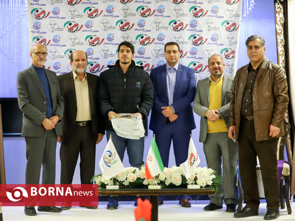 آیین رونمایی از پیراهن داوران فوتبال و فوتسال اراک